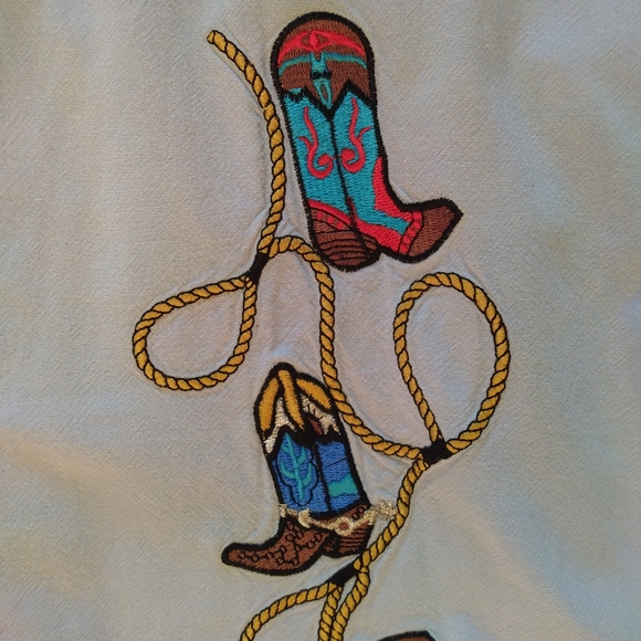 Western Women's Button Down - Picture 2 of 9